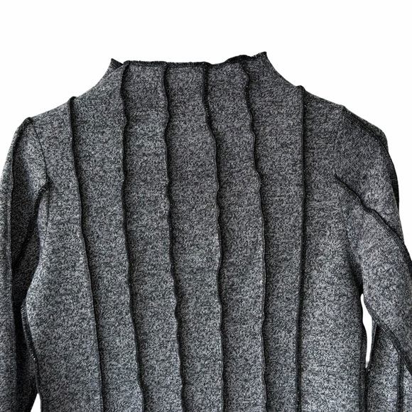 Julia Allert - Hi - Neck soft knit top Size XS - Picture 6 of 11